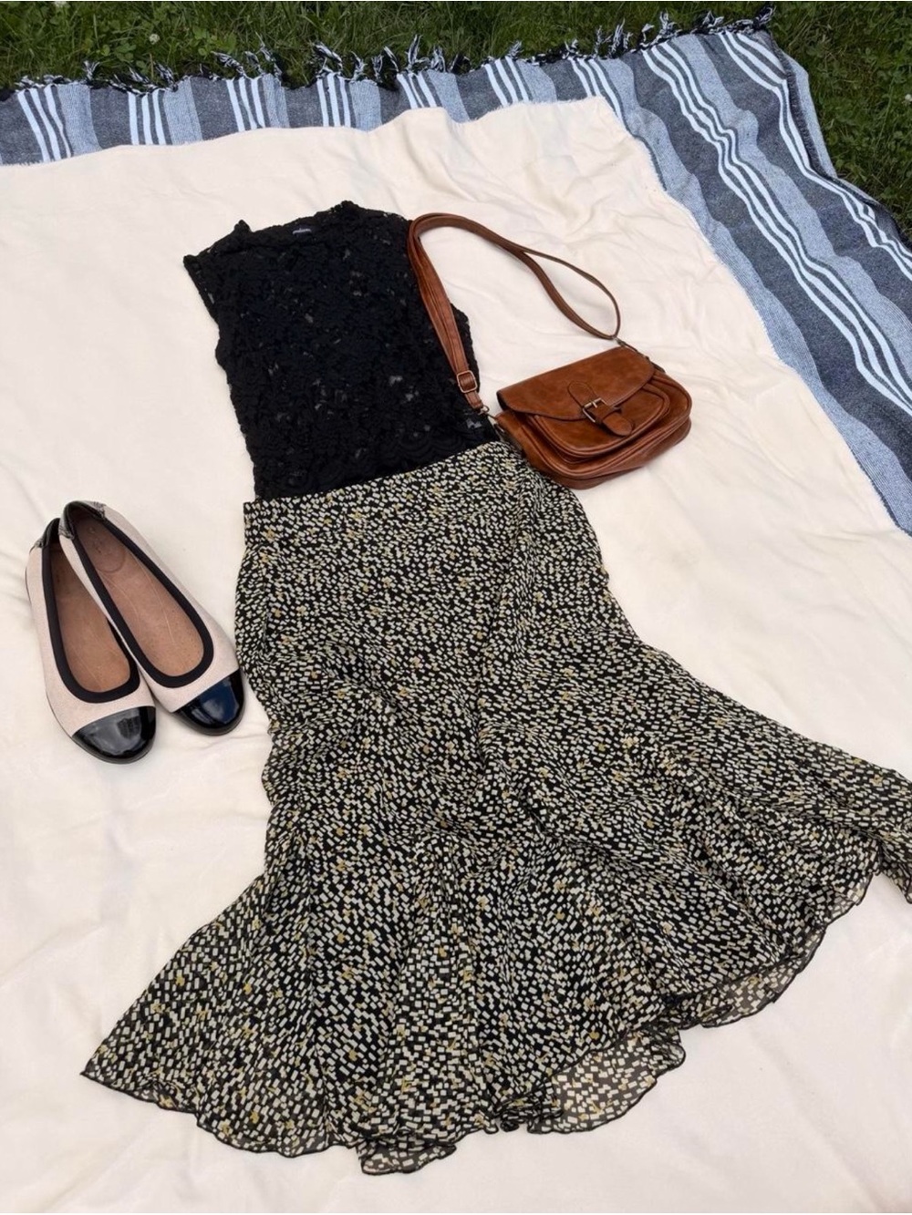 Anne Klein 100% Silk Black & Cream Midi Skirt